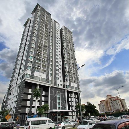 Zeta Desky Apartment Kuala Lumpur Luaran gambar